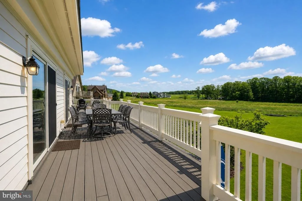Photo of 282 LAKEFRONT LINKS DRIVE