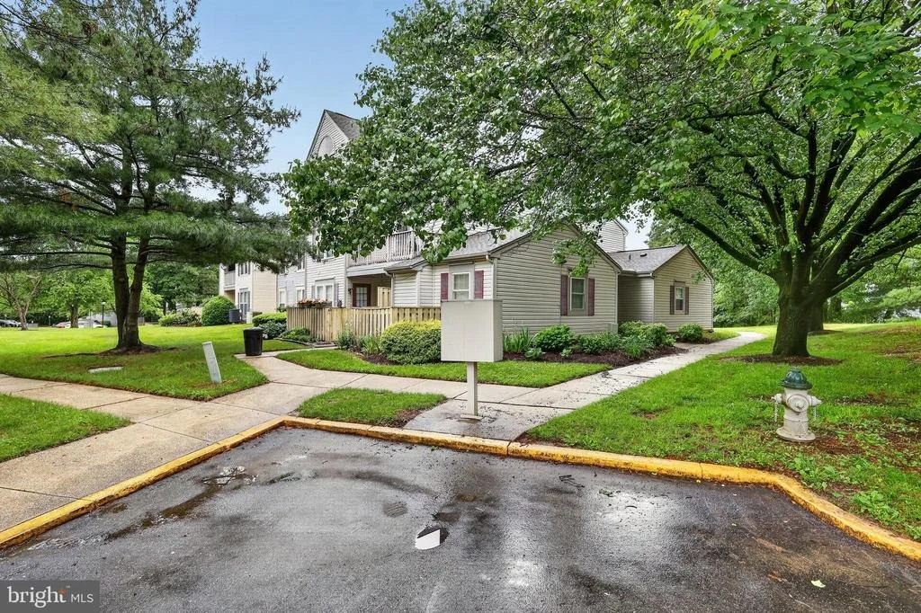 Photo of Unit 253 at 3146 QUARTET LANE