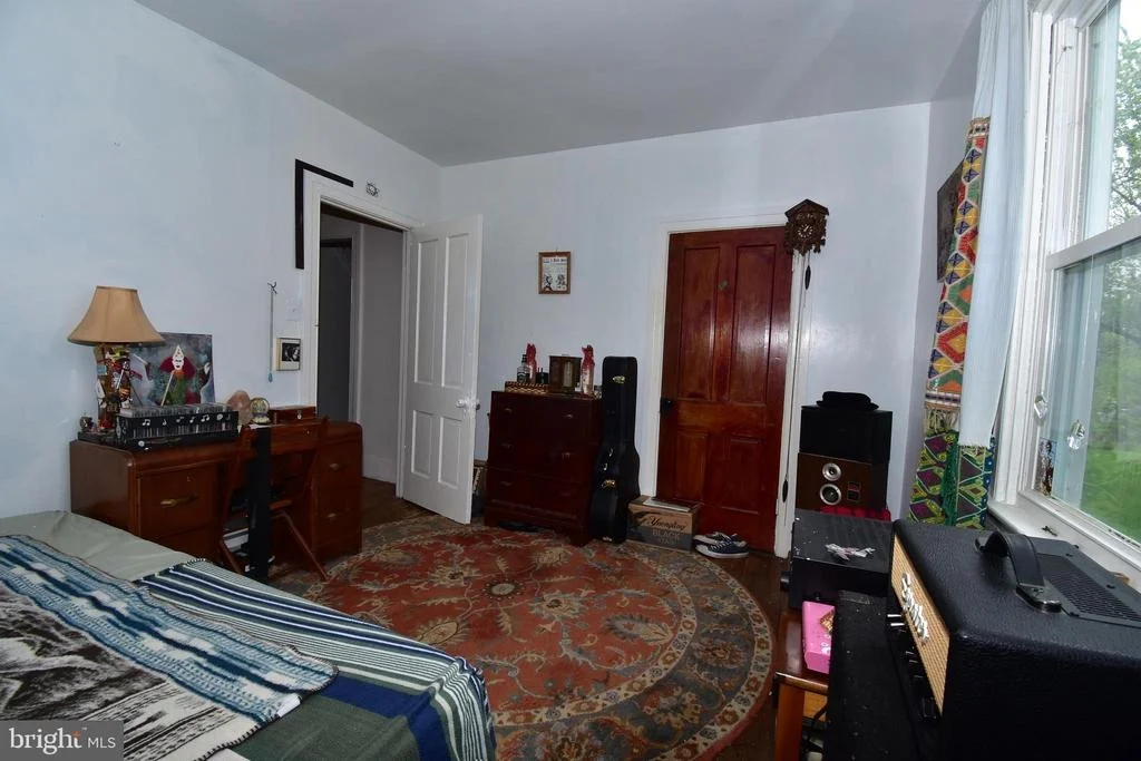 Photo of 5244 WATERLOO ROAD