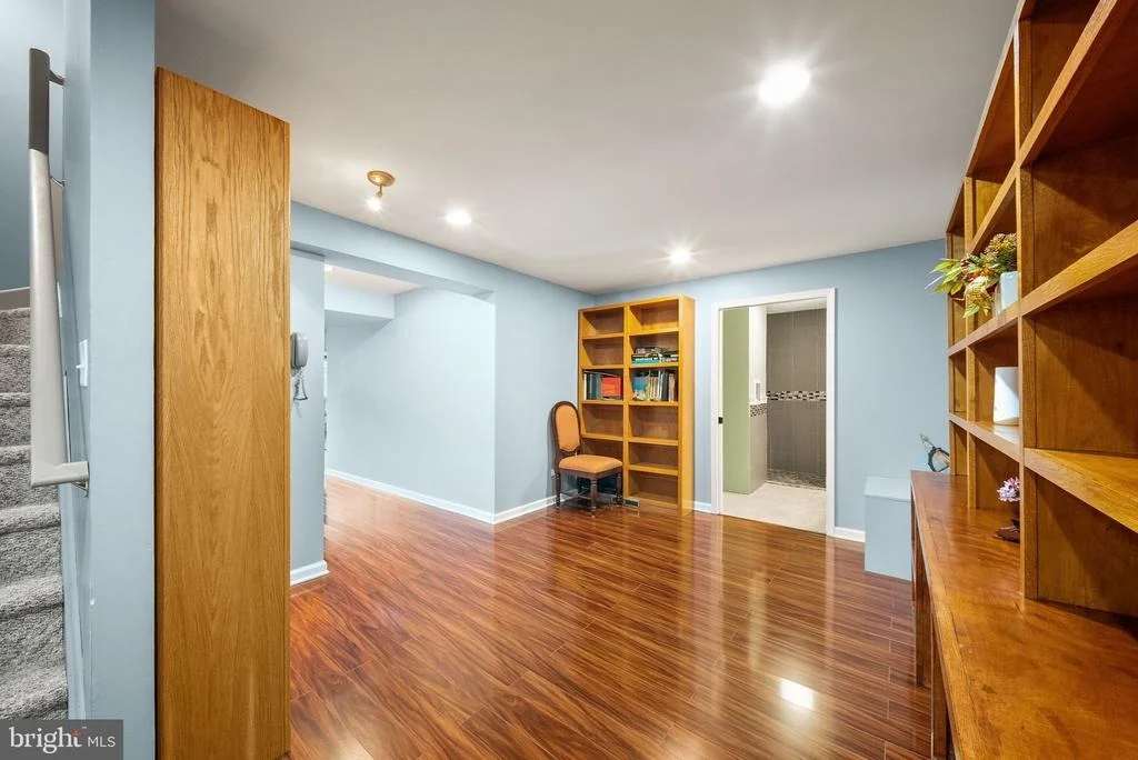 Photo of 99 FOX LANE