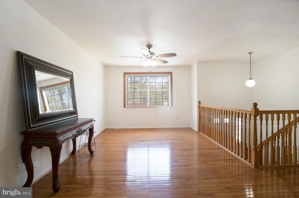 Photo of 1181 GATEWAY DRIVE