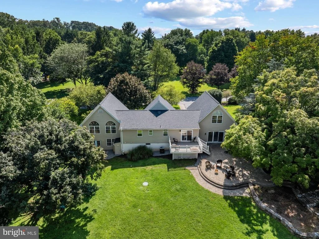 Photo of 2696 WALSTON ROAD