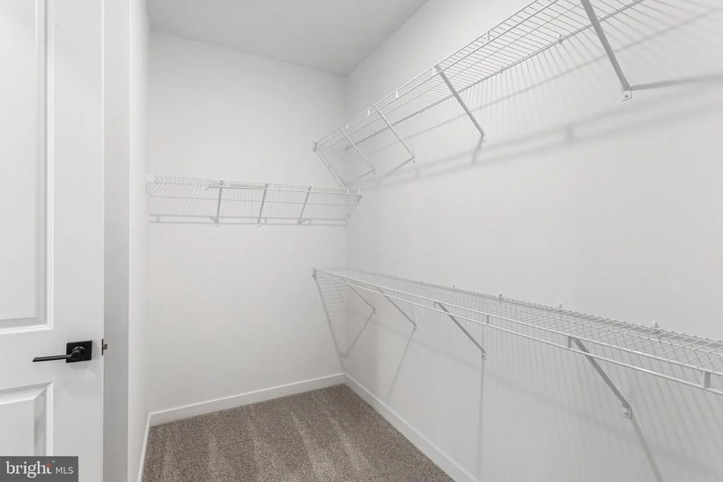 Photo of 2079 SPRINGVALE DRIVE