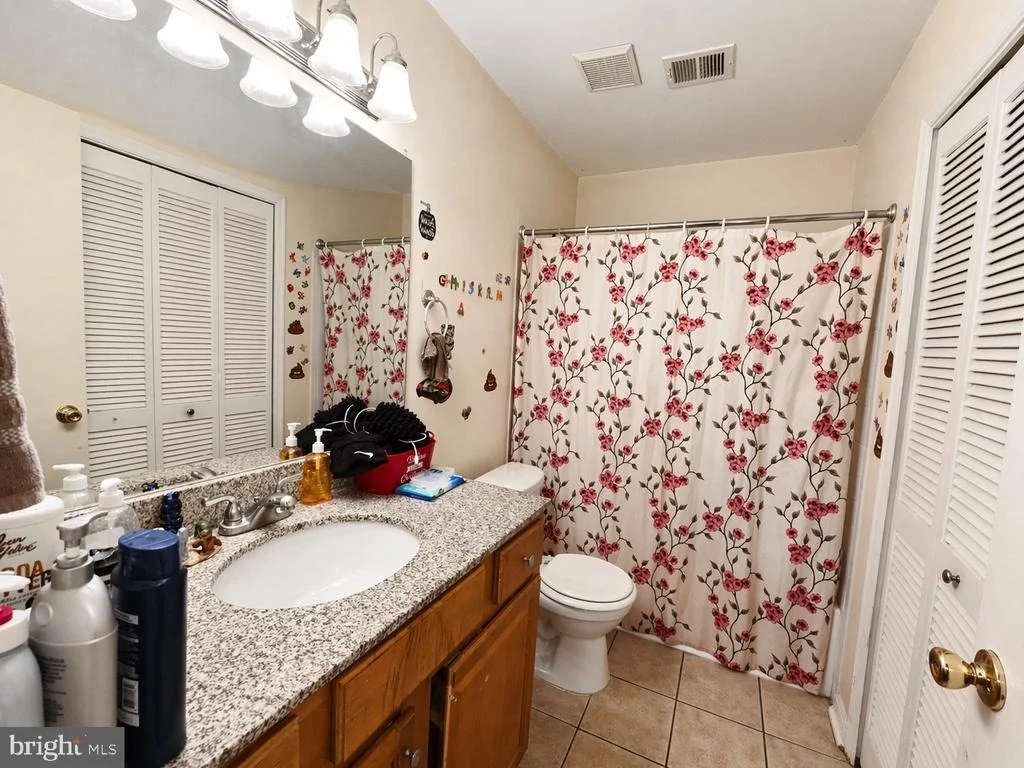 Photo of Unit 4A2 at 3176 SUMMIT SQUARE DRIVE