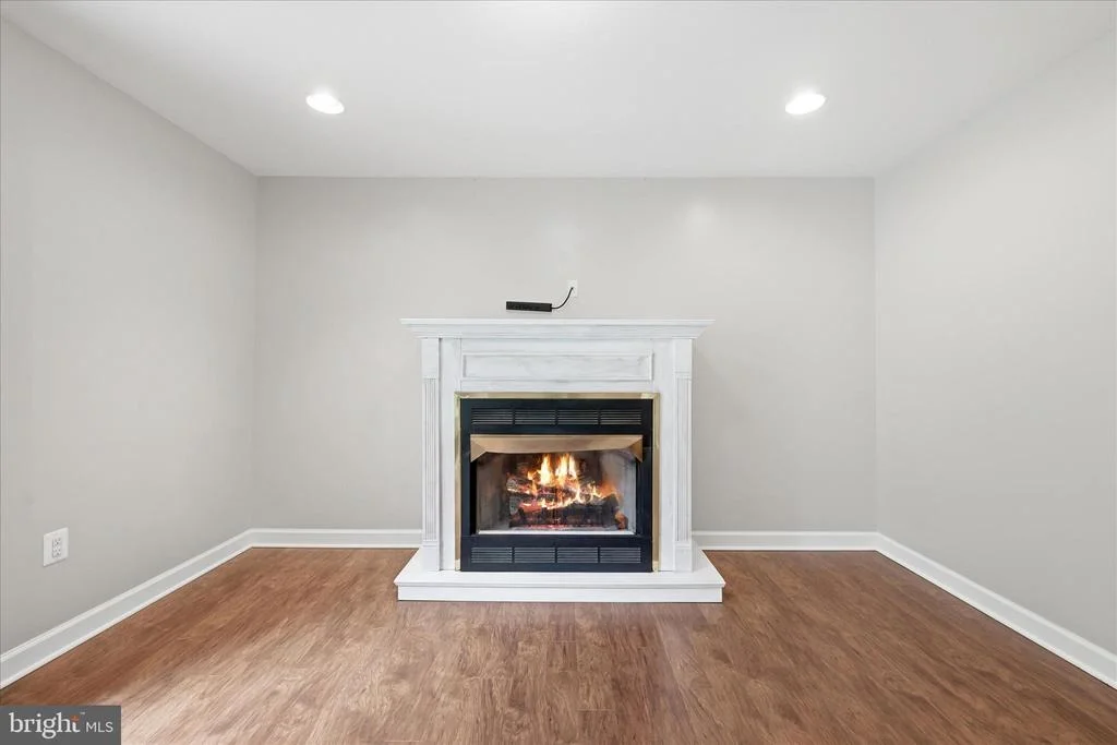 Photo of 200 FAIRWAY CIRCLE