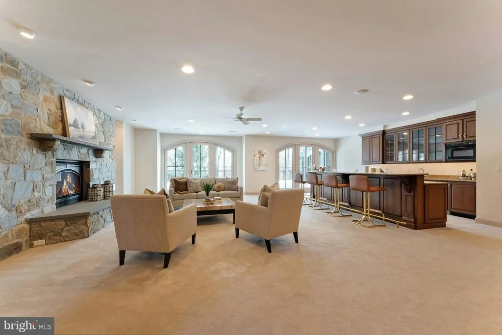Photo of 40436 BEACON HILL DRIVE
