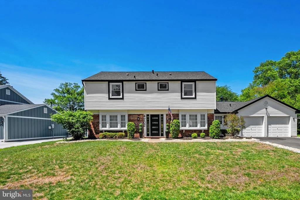 Photo of 4202 MINSTRELL LANE