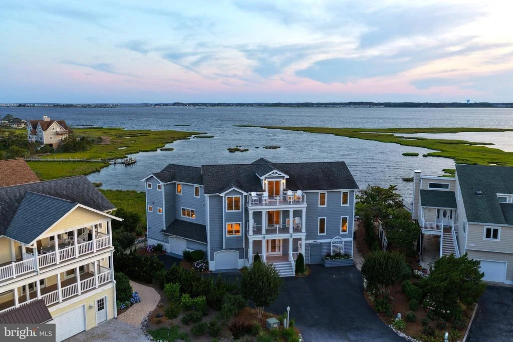 Photo of 40081 OCEANSIDE DRIVE