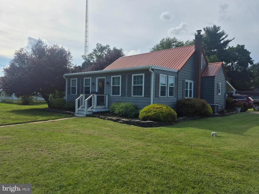 Photo of 32 FRANMAR DRIVE