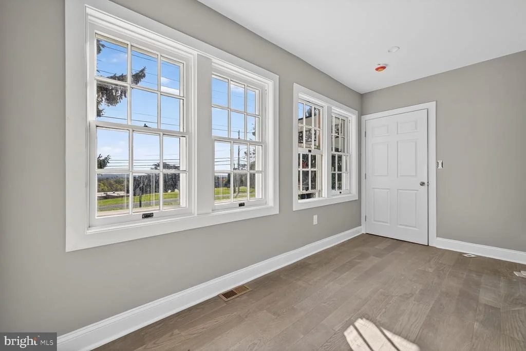 Photo of 401 LINDEN AVENUE