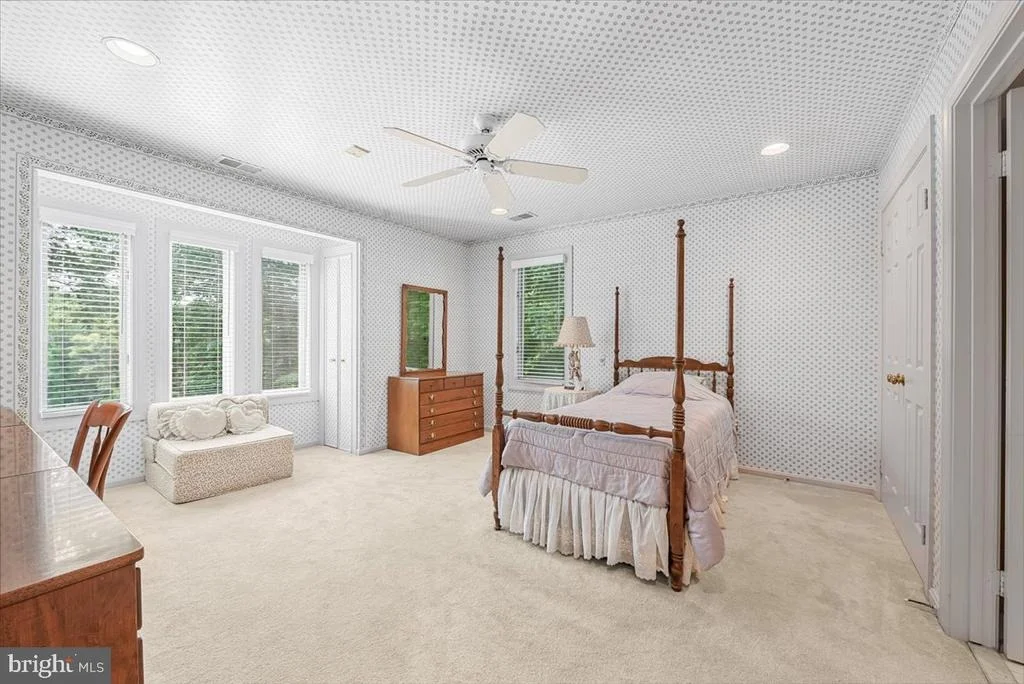 Photo of 10616 WILLOWBROOK DRIVE