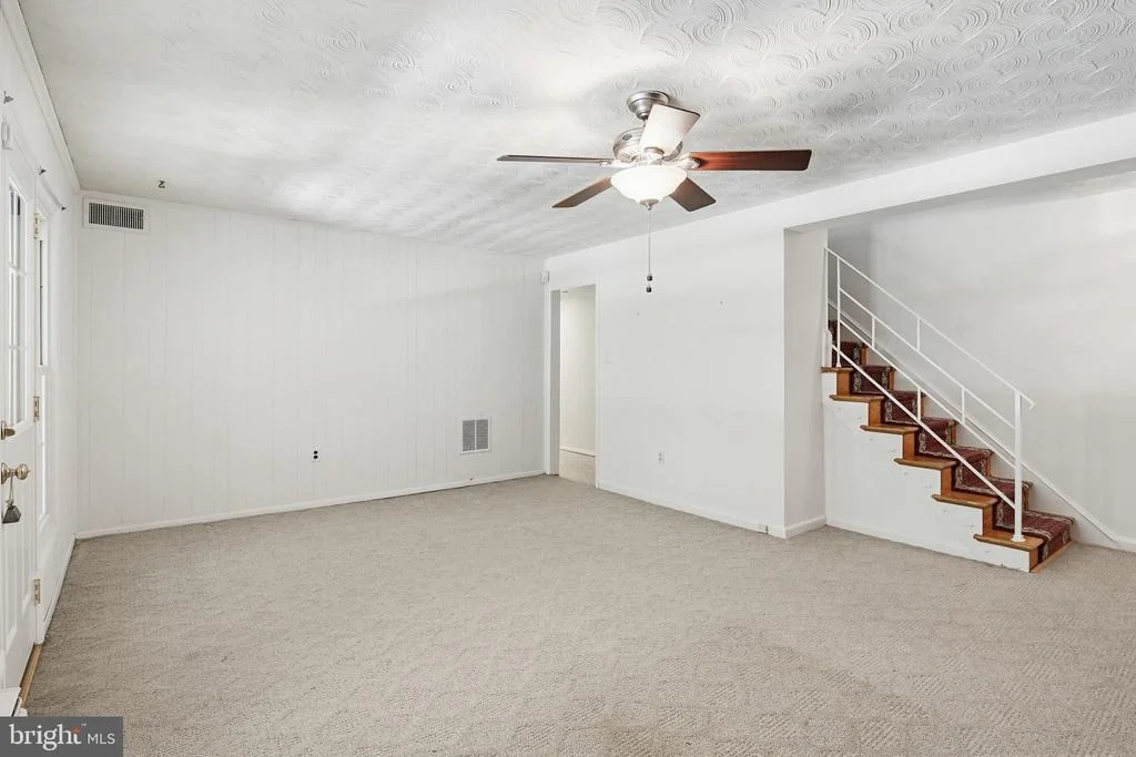 Photo of 504 WATERFORD ROAD