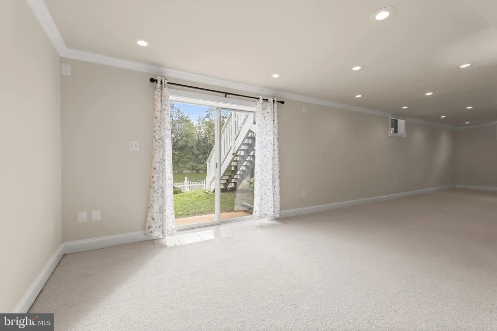 Photo of 236 LAKE COVENTRY DRIVE