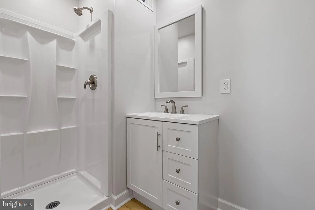 Photo of 208 MENDELL PLACE