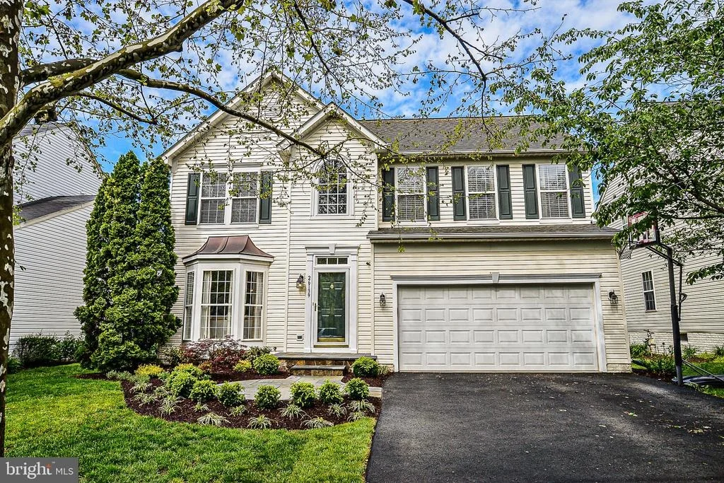 Photo of 26139 MURREY DRIVE
