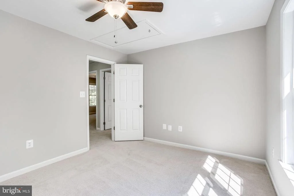 Photo of 10941 STONEBROOK DRIVE
