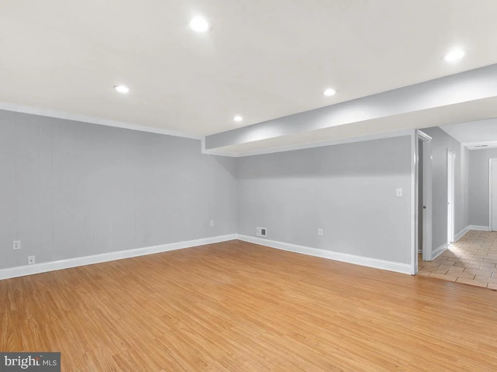Photo of 15121 MIDDLEGATE ROAD
