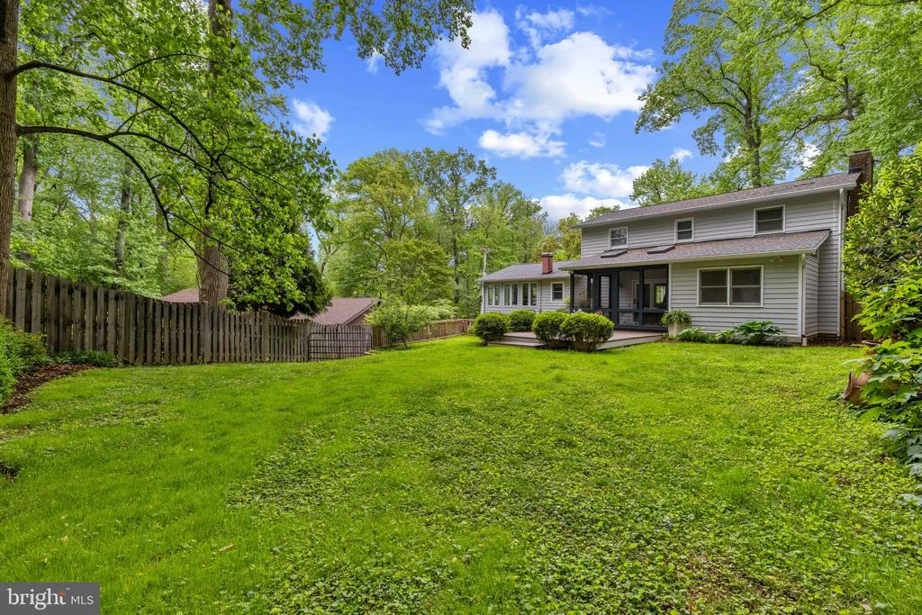 Photo of 2611 OGLETON ROAD