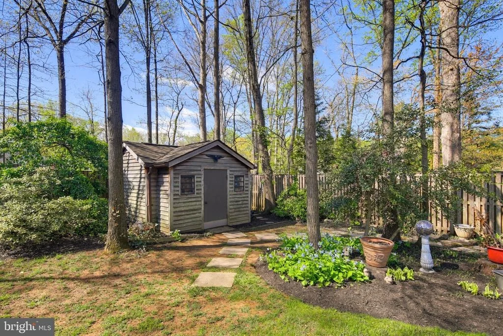 Photo of 1017 WINDMILL LANE