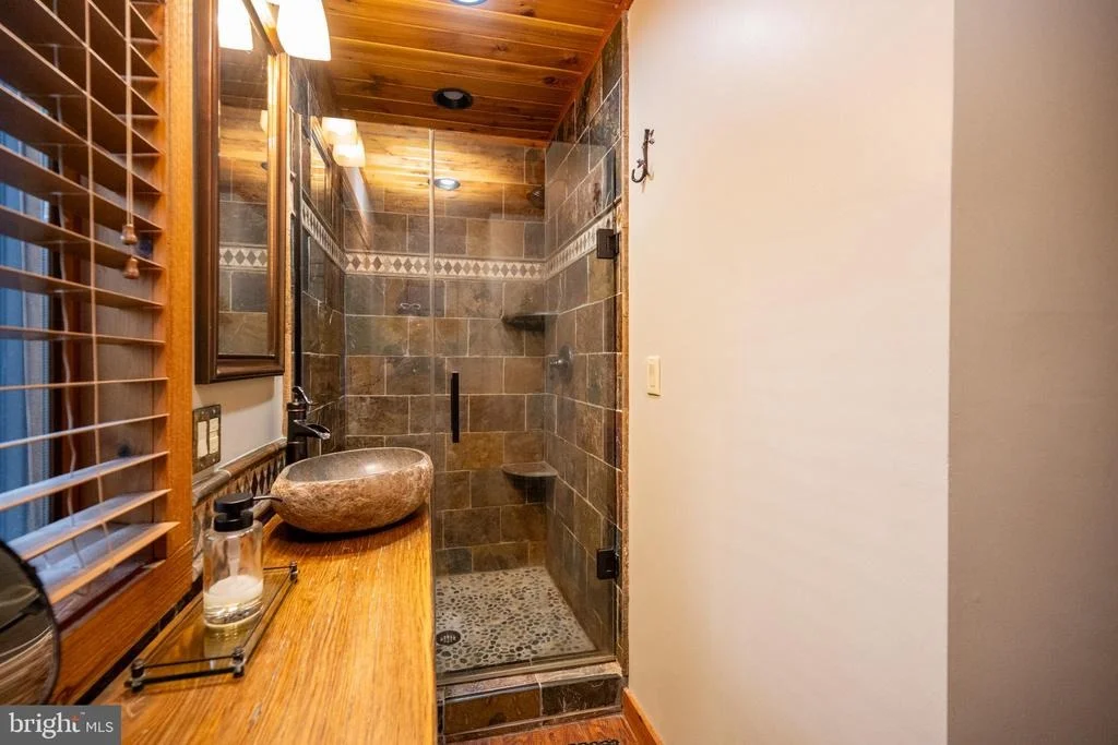 Photo of 11 VALLEY VIEW DRIVE