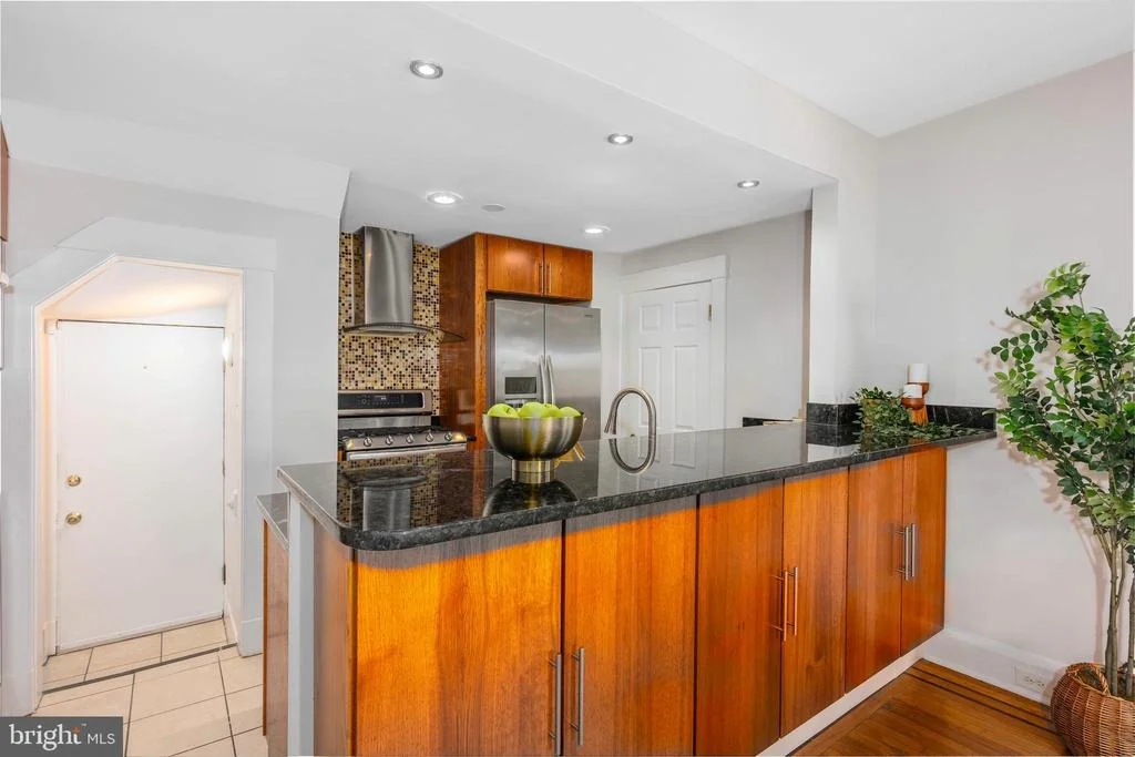 Photo of 5802 CLEARSPRING ROAD