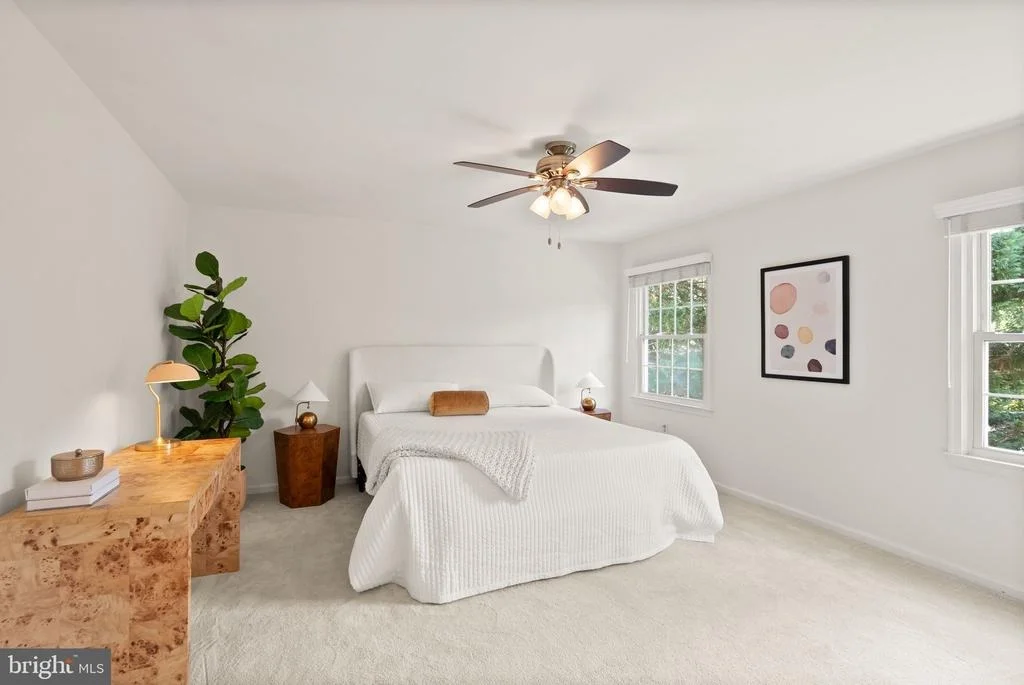 Photo of 8906 TAILCOAT COURT