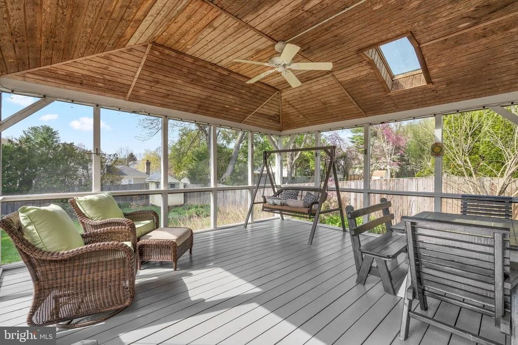 Photo of 4229 THORNCROFT TERRACE