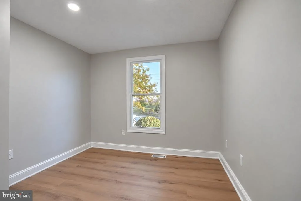 Photo of 8706 MISSION ROAD