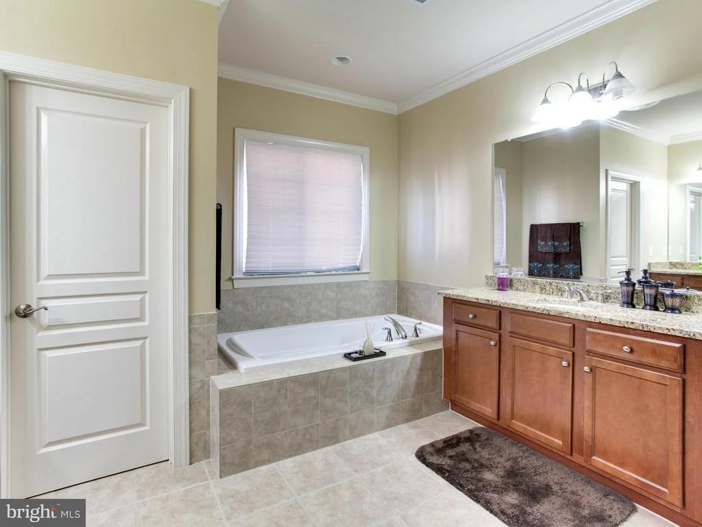 Photo of 22843 ANGELIQUE DRIVE