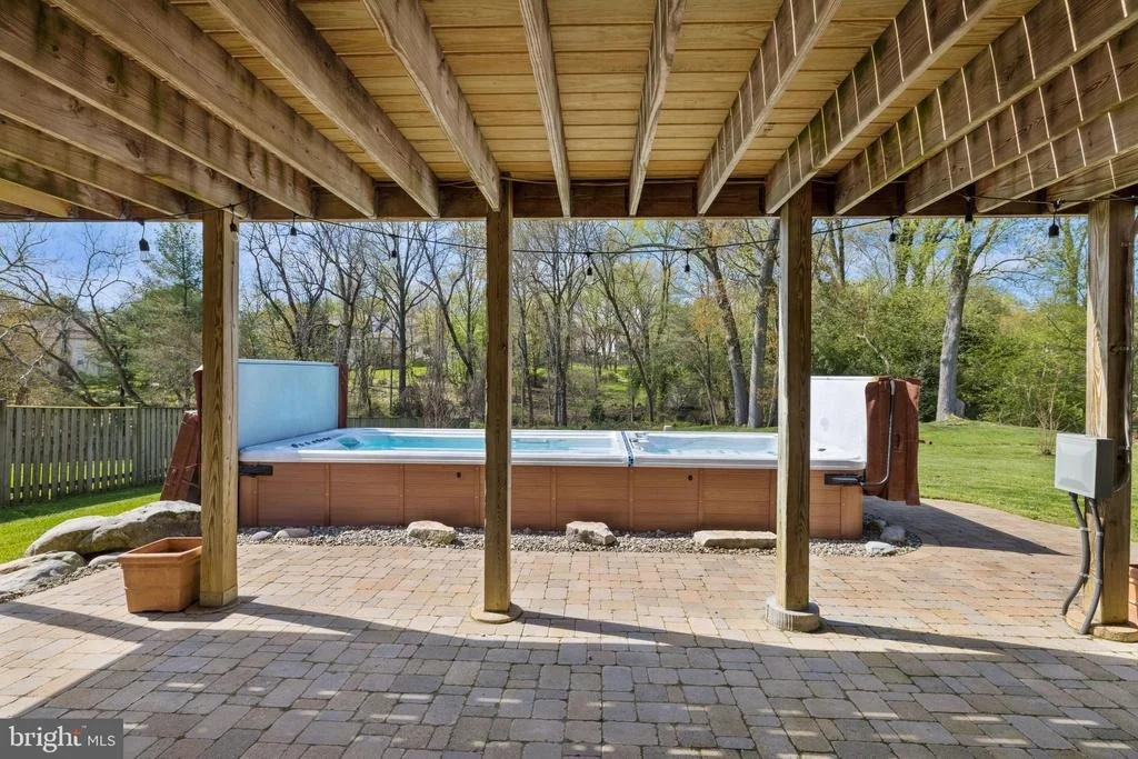 Photo of 14620 PEBBLESTONE DRIVE