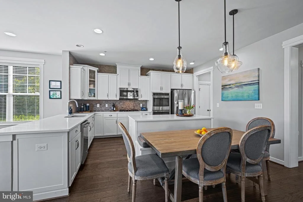 Photo of 2419 MACALLISTER LANE