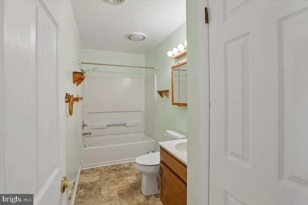 Photo of 103 HONEYSUCKLE DRIVE