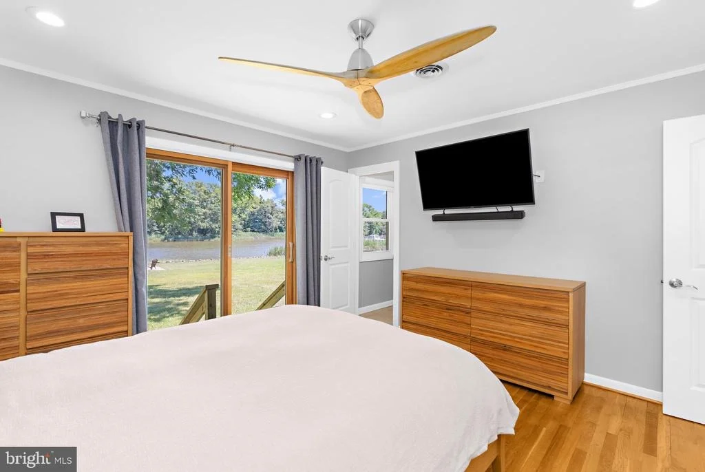 Photo of 205 RIVERSIDE DRIVE