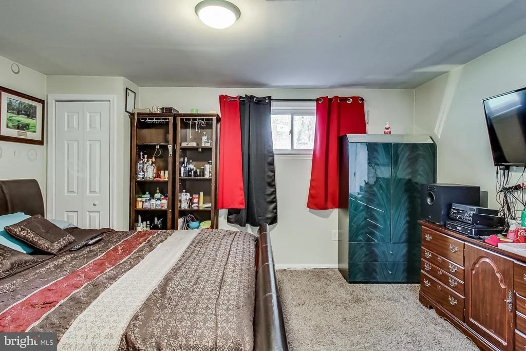 Photo of 13304 DAUPHINE STREET