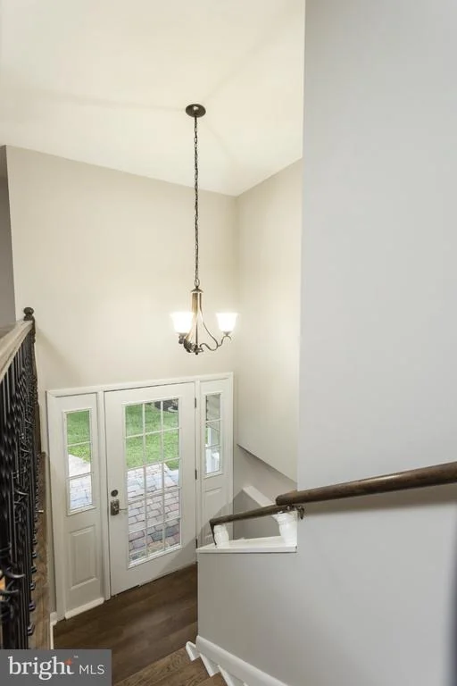 Photo of 805 ROLLING RIDGE DRIVE