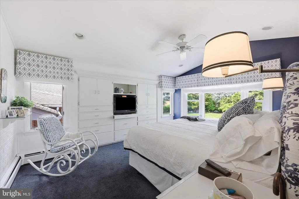 Photo of 6796 SUNNYBROOK DRIVE