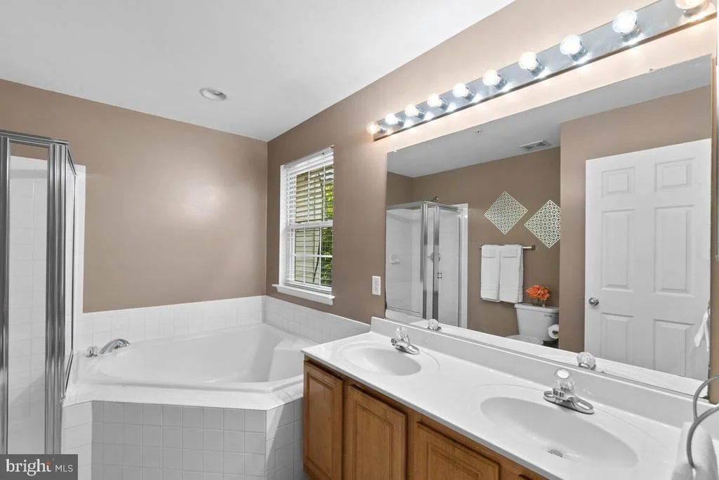 Photo of 10012 JUNIPER DRIVE