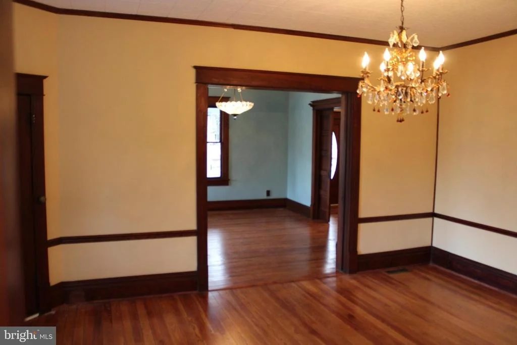 Photo of 107 POPLAR STREET