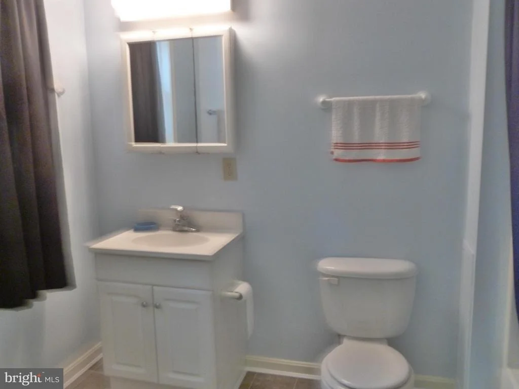 Photo of 6015 POPLAR ROAD