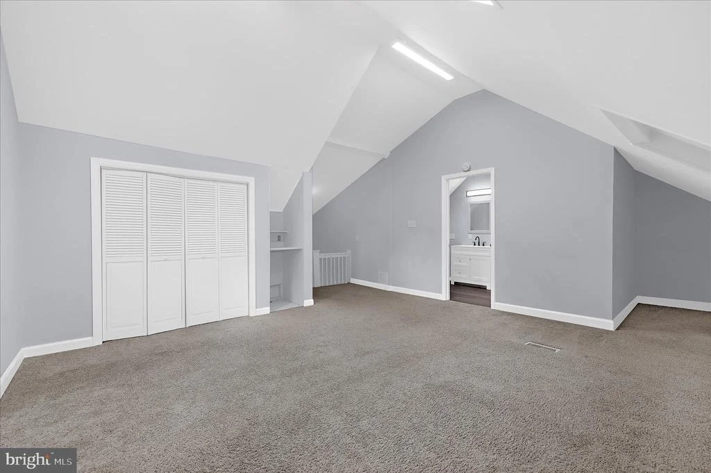 Photo of 726 HIGHWOOD DRIVE