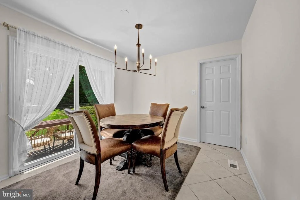 Photo of 1077 SPRING HILL ROAD