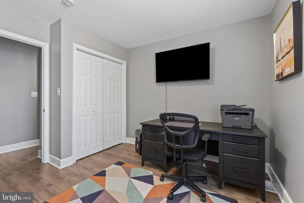 Photo of 209 W EDGEVALE ROAD