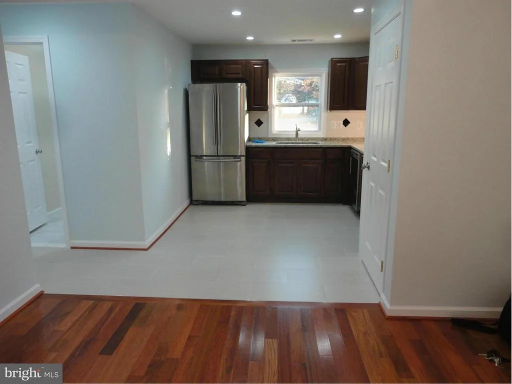 Photo of 6101 MAIN STREET