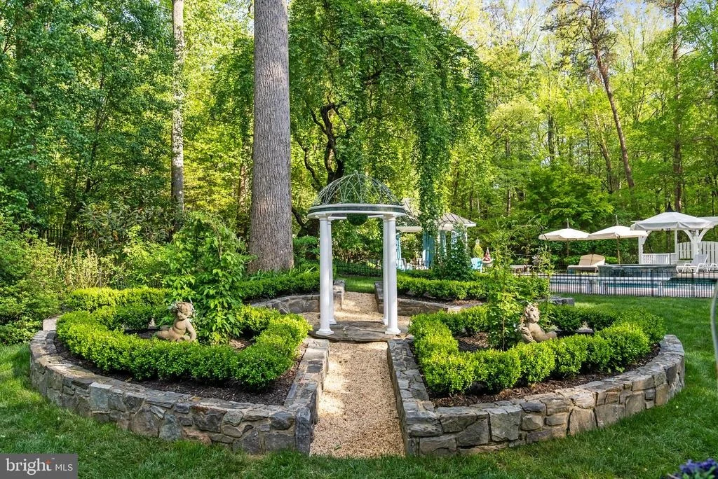 Photo of 10205 CEDAR POND DRIVE