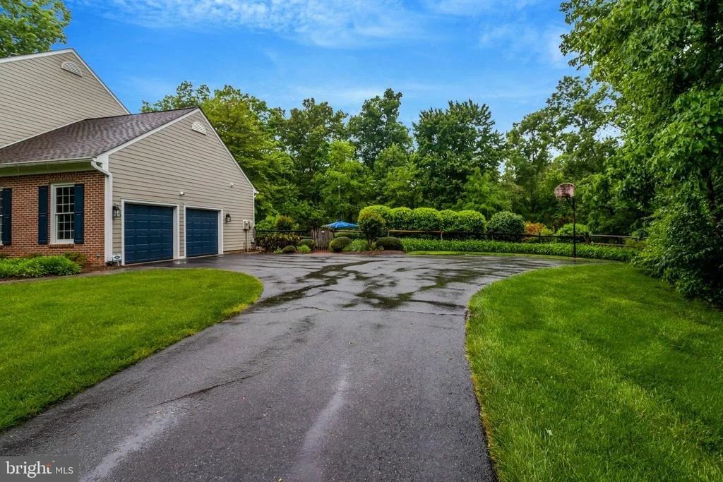 Photo of 9220 DAVIS DRIVE