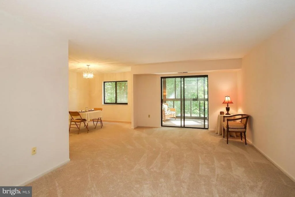 Photo of Unit 4302 at 15100 INTERLACHEN DRIVE