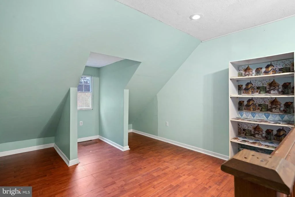 Photo of 2605 MARSHALL HALL ROAD
