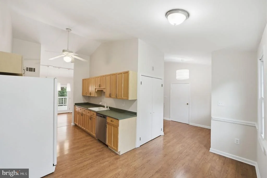Photo of 14204 PICCADILLY ROAD