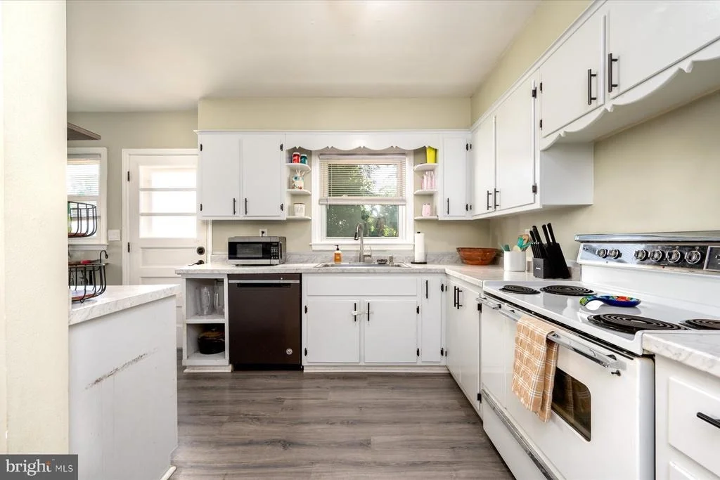 Photo of 402 JOYCE DRIVE