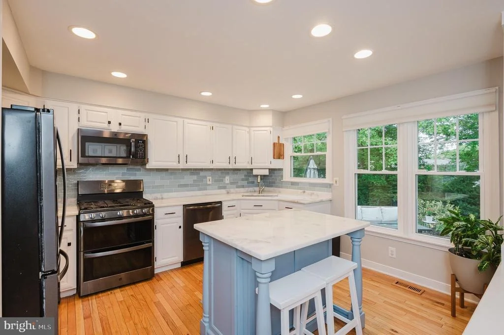 Photo of 9003 GARDENIA ROAD